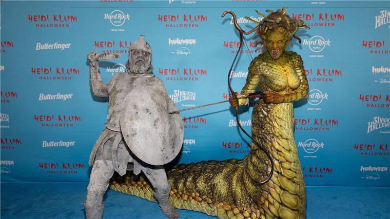 Heidi Klum als monströse Medusa - Tom zu Stein erstarrt Seit 2000 richtet das Model eine große Party aus.