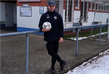 Seit 2016 ist Lars Nitschke ehrenamtlich beim FCN tätig – als Trainer, Schiedsrichter, Instandhalter im Vereinsheim, Organisationshelfer und „Grillmeister“ auf der Sportanlage.