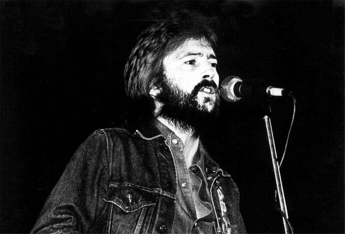 Streitbare Gitarrenlegende: Eric Clapton wird 80 Seit den 1960er Jahre prägte Eric Clapton die Gitarrenmusik maßgeblich. (Archivbild)