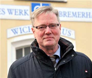 Seit eineinhalb Jahren führt der einstige Pastor Wolfgang Mann die Geschäfte des Vereins Diakonisches Werk in Bremerhaven, das bereits vor Jahren in finanziellen Schwierigkeiten steckte. 