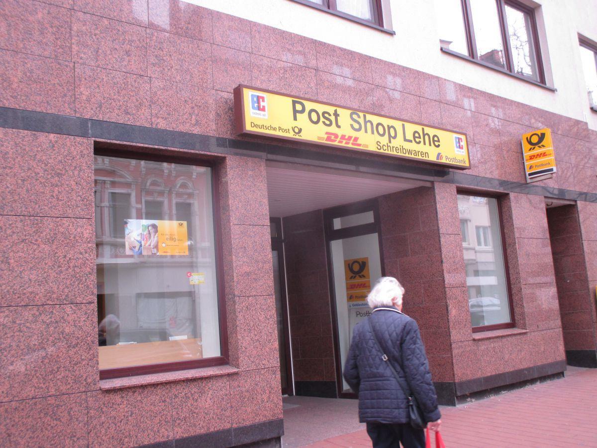 Seit einer Woche ist der Leher Post-Shop zu. Jetzt gibt die Deutsche Post die Auskunft, er bleibt es "bis auf Weiteres". Aber: Der große Briefkasten wird weiterhin geleert. 