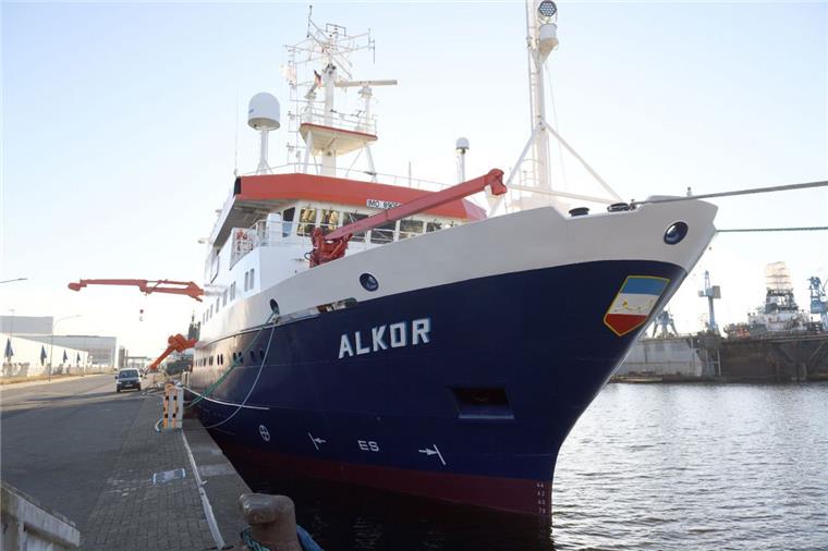Forschungsschiff "Alkor" beendet Werftliegezeit in Bremerhaven Seit Ende November lag das Forschungsschiff "Alkor" zu Wartungs- und Reparaturarbeiten in Bremerhaven. Foto Scheer