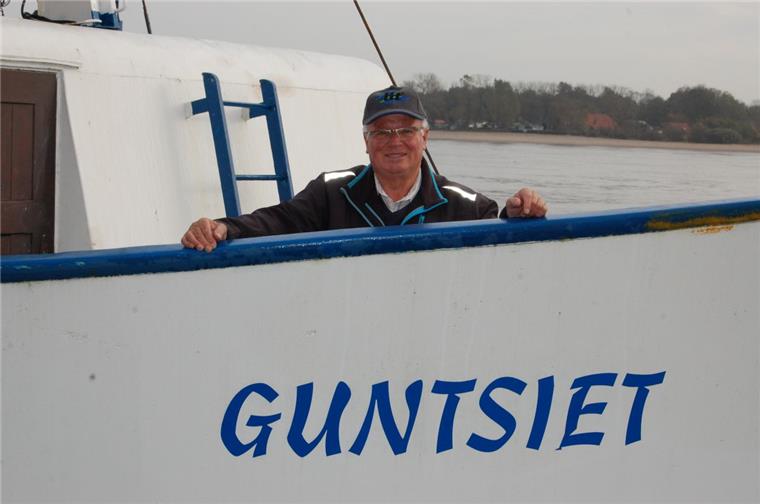 Seit fast 35 Jahren gehören die "Guntsiet" und ihr Kapitän zusammen. Nun geht Eberhard Dieckmann in den Ruhestand.