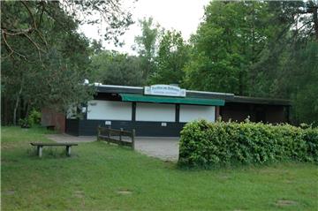 Seit Jahren wird er nicht mehr genutzt: Der Pavillon am Bullensee.