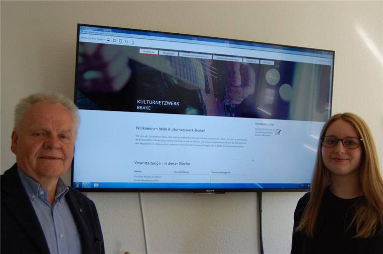 Eigene Internetseite für Kultur in Brake gestartet Seit Mittwoch gibt es eine eigene Internetseite für Kulturangebote in Brake. Uwe Schubert und Hanna Nitschke von der Stadt Brake stellten die neue Seite vor.