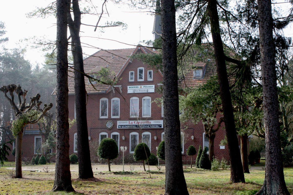 Hagen: Dieses Lokal soll wieder zum Leben erweckt werden Seit vielen Jahren steht das ehemalige Restauarant „La Caravella“ in Driftsethe-Weißenberg (Gemeinde Hagen) leer.
