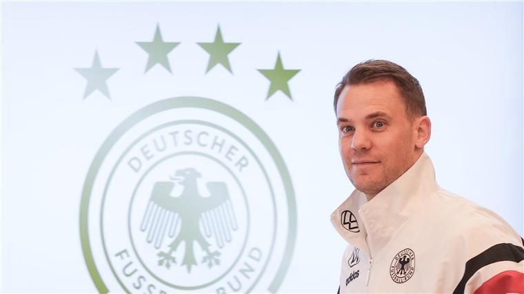 Manuer Neuer gibt sich als diplomatischer Torwart