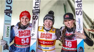 Selina Freitag und Nika Prevc überragten in diesem Winter.