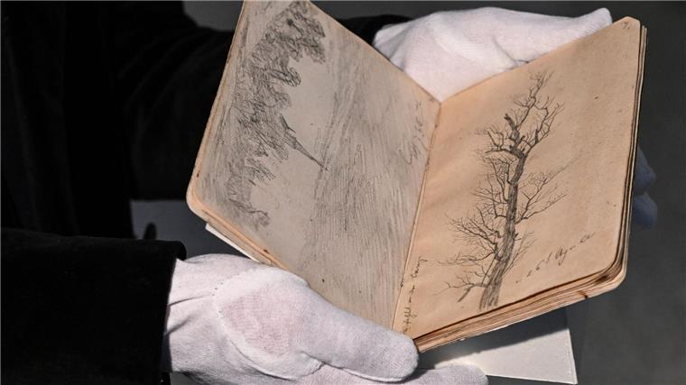 Seltenes Skizenbuch kommt in öffentliche Sammlungen