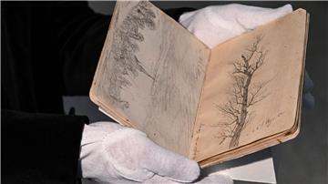 Seltenes Skizenbuch kommt in öffentliche Sammlungen
