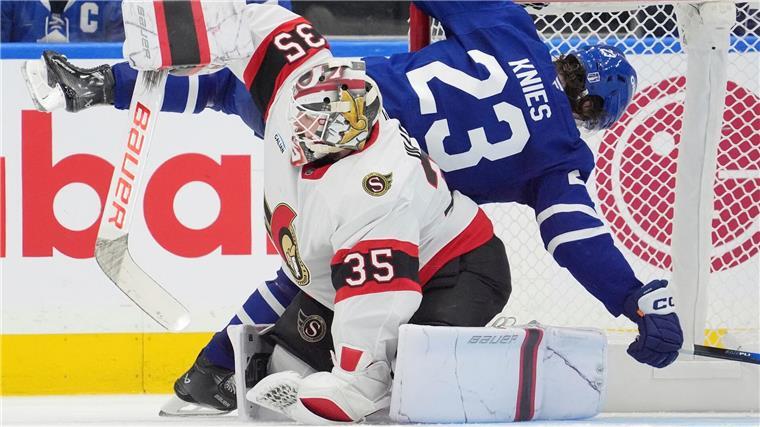 Stützle verliert mit Senators zum Playoff-Auftakt in der NHL Senators-Torwart Ullmark kassierte zum Playoff-Start sechs Gegentore.