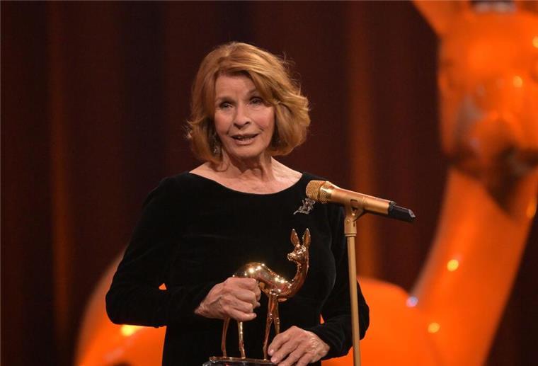 Senta Berger erhielt den Bambi für ihr Lebenswerk.