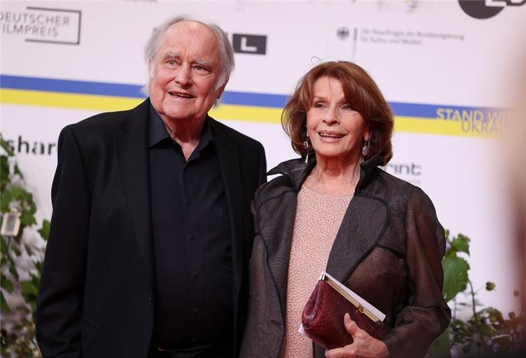 Senta Berger und ihr Ehemann Michael Verhoeven im Mai bei der Verleihung des Deutschen Filmpreises.