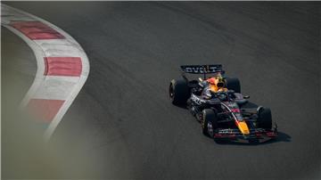 Sergio Perez muss um seinen Platz bei Red Bull bangen.