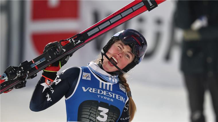 Emma Aicher fährt in Levi aufs Slalom-Podest Seriensiegerin Mikaela Shiffrin fuhr in einer eigenen Liga.