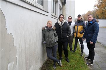 Sie haben ein Herz für Menschen in Not: Daniela Jacobsen (von links), Sabine Perret, Dennis Buskohl, David Sommer und Danny Marquardt.