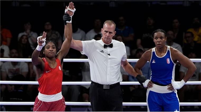 Sie hat es geschaft: Boxerin Ngamba holt die erste Olympia-Medaille für das Flüchtlingsteam.
