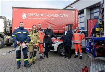 Sie stehen hier beim THW stellvertretend für die 370 Ehrenamtlichen der „Seestadtretter“ des Katastrophenschutzes und bitten die Seestädter um ihr Online-Votum für den Bundespreis