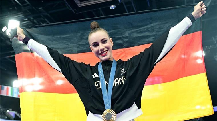 Sie strahlte über Olympia-Gold in der Rhythmischen Sportgymnastik: Darja Varfolomeev.