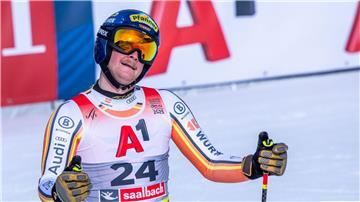 Simon Jocher beendet die alpine Ski-Saison vorzeitig.