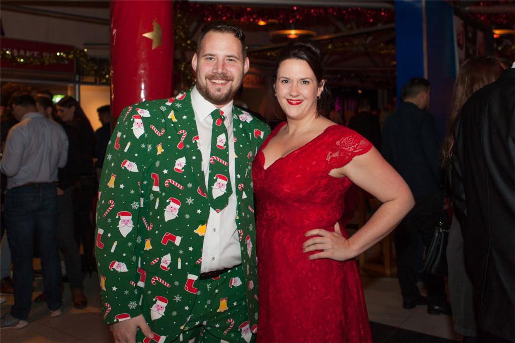 Simon und Rosanna. Weihnachtszauber 2017 in der Bremerhavener Stadthalle. Foto: ...