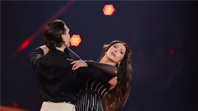 „Let’s Dance“: Simone Thomalla muss aufgeben Simone Thomalla und Evgeny Vinokurov müssen das Tanzparkett räumen. (Foto - Archiv)