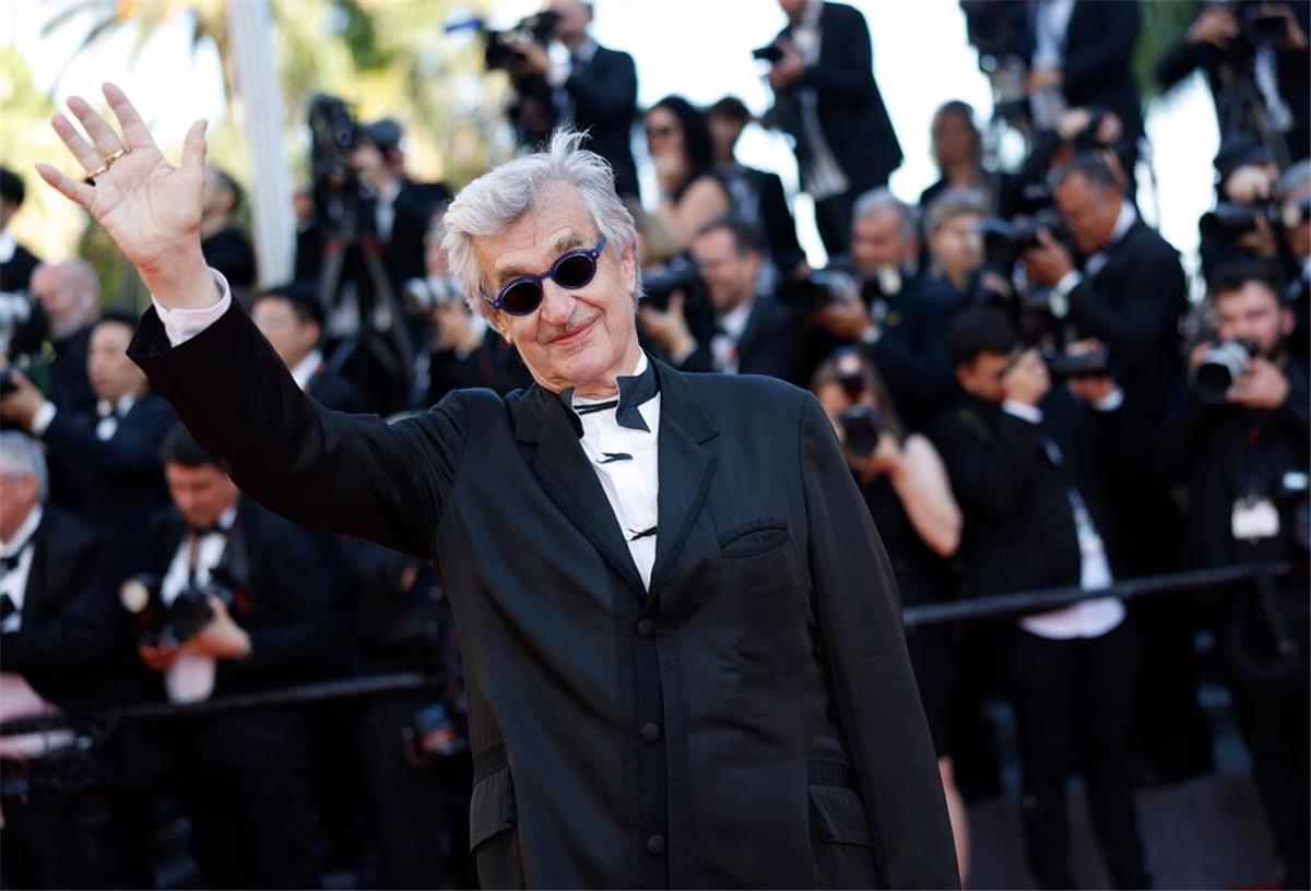 Vom Trümmerkind zum Weltbürger: Wim Wenders wird 80 So kennt man ihn: Wim Wenders wird weltweit als Regisseur geschätzt. (Archivfoto)