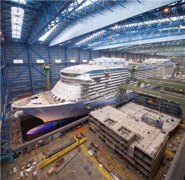 So sieht das neue Kreuzfahrtschiff der Meyer Werft aus: die "Ovation of the Seas".