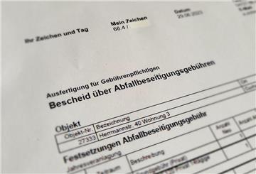 Symbolbild Bescheid