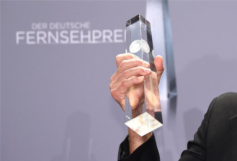 Glamour und Gezeter: 25 Jahre Deutscher Fernsehpreis So sieht er aus, der Deutsche Fernsehpreis.