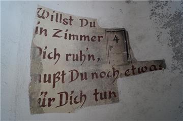 So sieht es zurzeit im Weserschlösschen aus. Die Sanierung läuft auf Hochtouren....