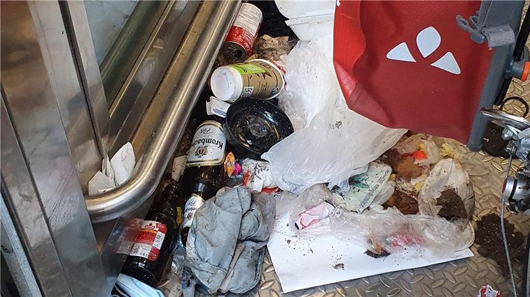 So soll es im Fahrstuhl am Leher Bahnhof ausgesehen haben.