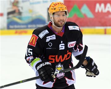 So strahlt ein Doppeltorschütze: Jeremy Welsh