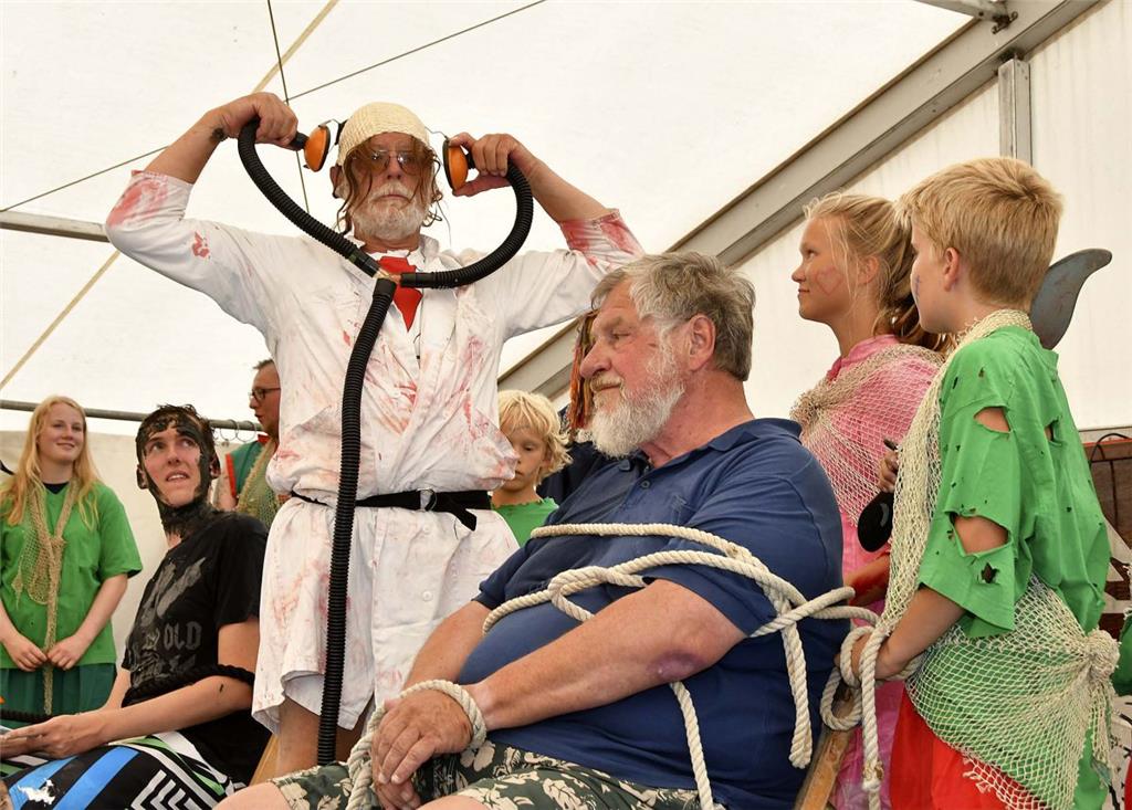 So verlief die Wattentaufe auf dem Strandfest. Foto: Ulich