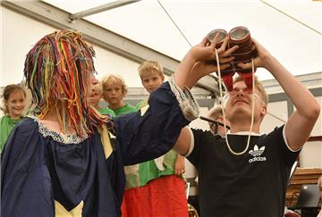 So verlief die Wattentaufe auf dem Strandfest. Foto: Ulich