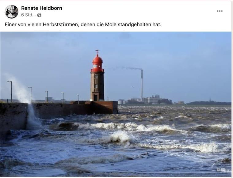So vielen Stürmen haben Mole und Leuchtturm standgehalten.