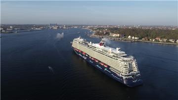 So wird auch die „Mein Schiff 2“ aussehen– die Schwester der „Mein Schiff 1“ wird im Januar in Bremerhaven in Dienst gestellt.