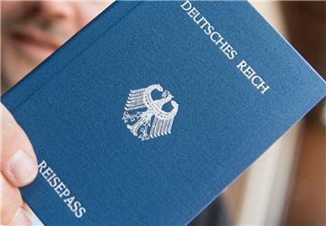 Sogenannte Reichsbürger erkennen die Bundesrepublik Deutschland nicht an.