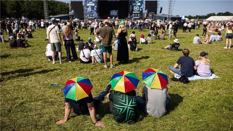 Sonnenschutz gefragt: Beim Hurricane-Festival steigen die Temperaturen auf über 30 Grad. 