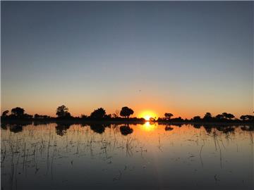 Sonnenuntergang in Botswana: Um diesen Anblick zu genießen, nahm Mila Krivokapic-Weisser aus Kirchtimke einiges auf sich. 