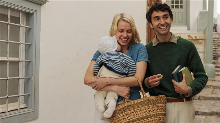 Sorgt sich um Marianne (Thea Sofie Loch Næss): Leonard (Alex Wolff) in der Serie „So Long, Marianne“.