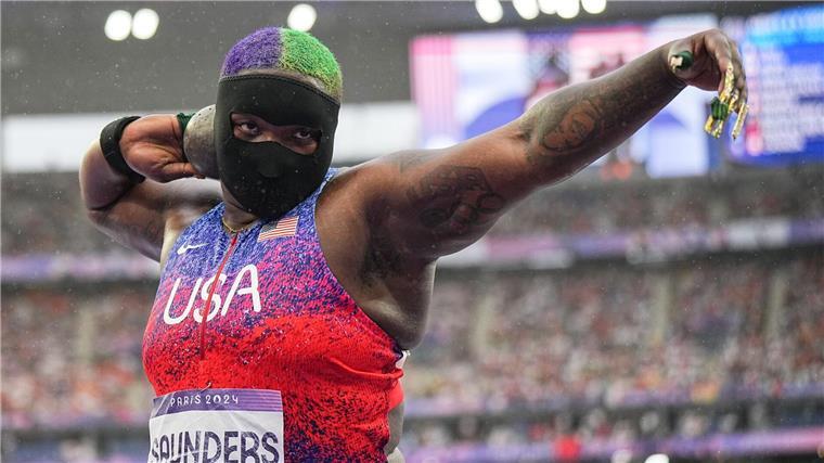 Sorgte mit ihren Masken immer wieder für Schlagzeilen: Raven Saunders. (Archivbild)