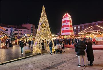 Vom Schlittenrentier bis zur Genussführung: Weihnachtsmarkt-Highlights