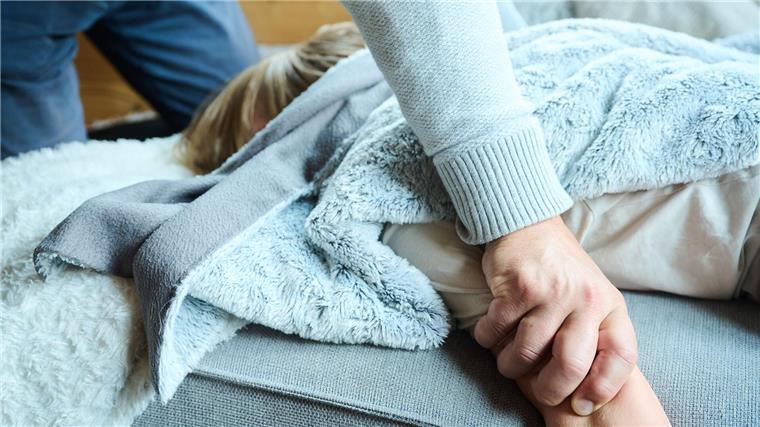 Nach Skandalen: Missbrauchsbeauftragte will Trainer-Register Sport und Politik arbeiten daran, Kinder und Jugendliche besser vor Missbrauch durch Trainern zu schützen. (Symbolbild)