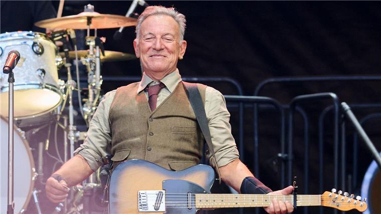 Springsteen wandte sich auch direkt an seine Fans aus Ostberlin. 