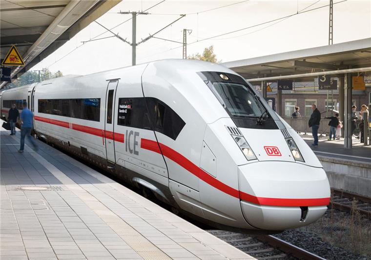 Stadt und Land streiten um eine ICE-Verbindung für Bremerhaven. 