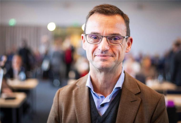 Schul-Chef Frost fordert: NC für Lehrer-Studium abschaffen Michael Frost