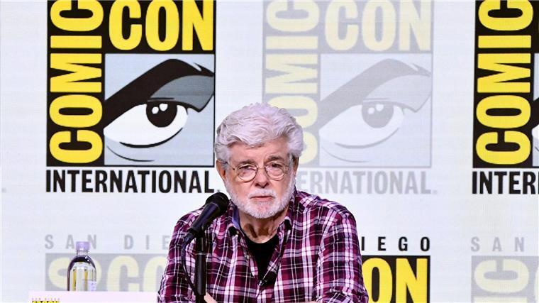 Comic-Con: George Lucas stellt sein Museums-Projekt vor „Star Wars“-Schöpfer George Lucas wird als Museums-Gründer gefeiert.