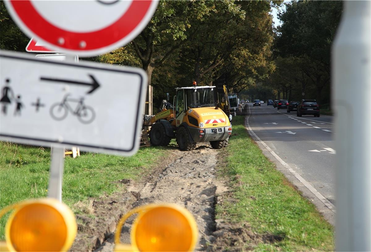 Start der Bauarbeiten an der Poristraße: Der Radweg wird erneuert