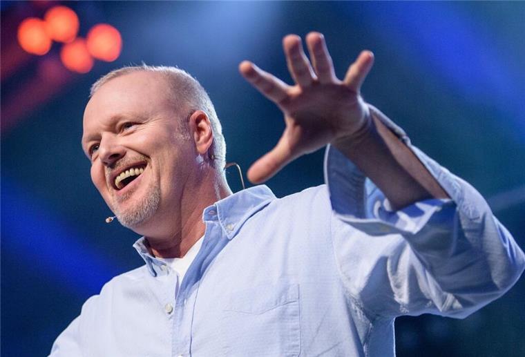 RTL zeigt am 21. Dezember Live-Show mit Raab und „Bully“ Stefan Raab hat große Pläne.